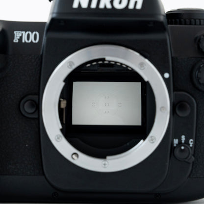 Nikon F100 35mm SLR Film Camera