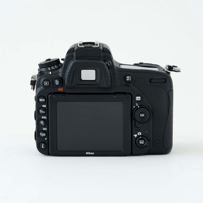 [N Mint] Nikon D750 Digital Camera SC:4,000 + AF NIKKOR 35-105mm f/3.5-4.5
