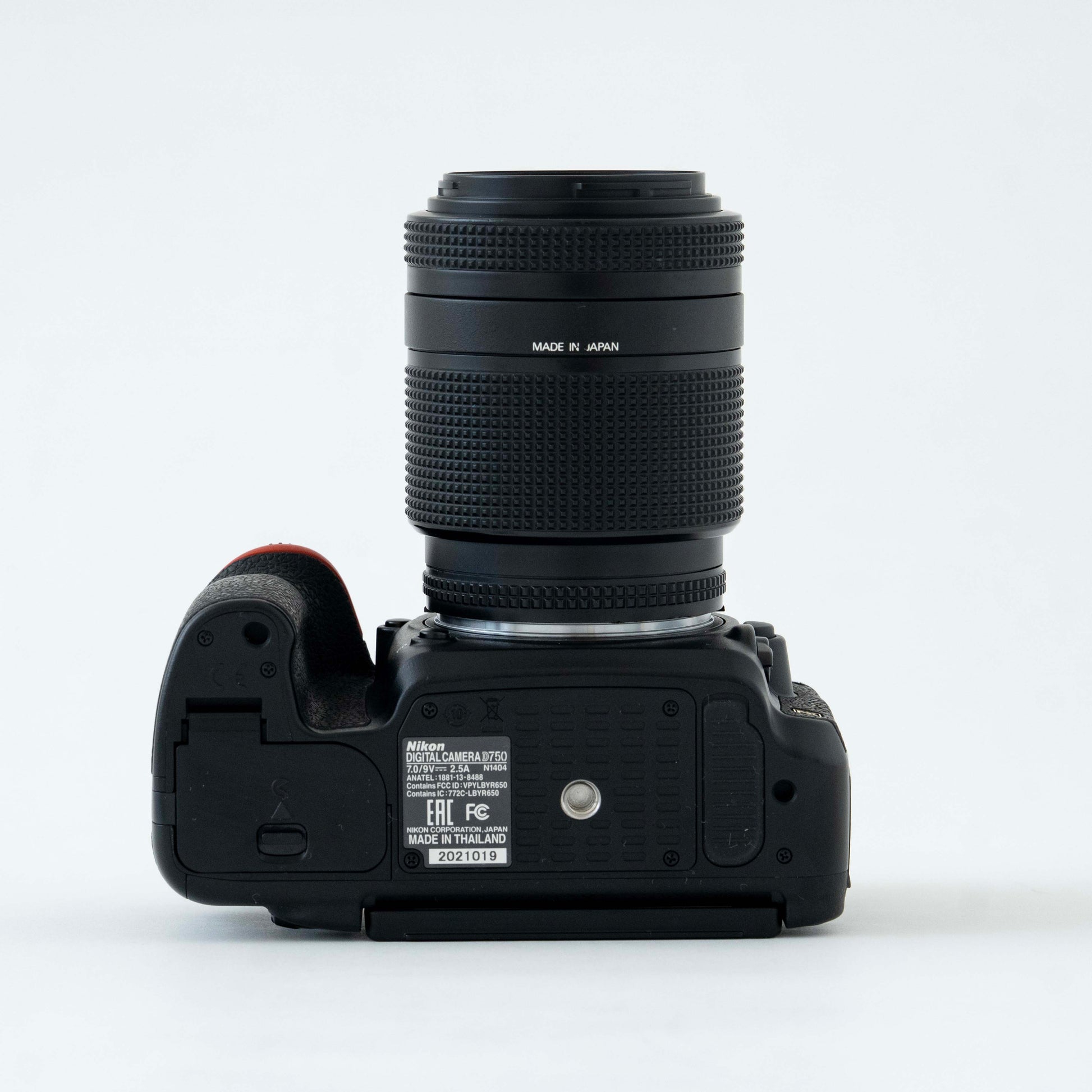 [N Mint] Nikon D750 Digital Camera SC:4,000 + AF NIKKOR 35-105mm f/3.5-4.5