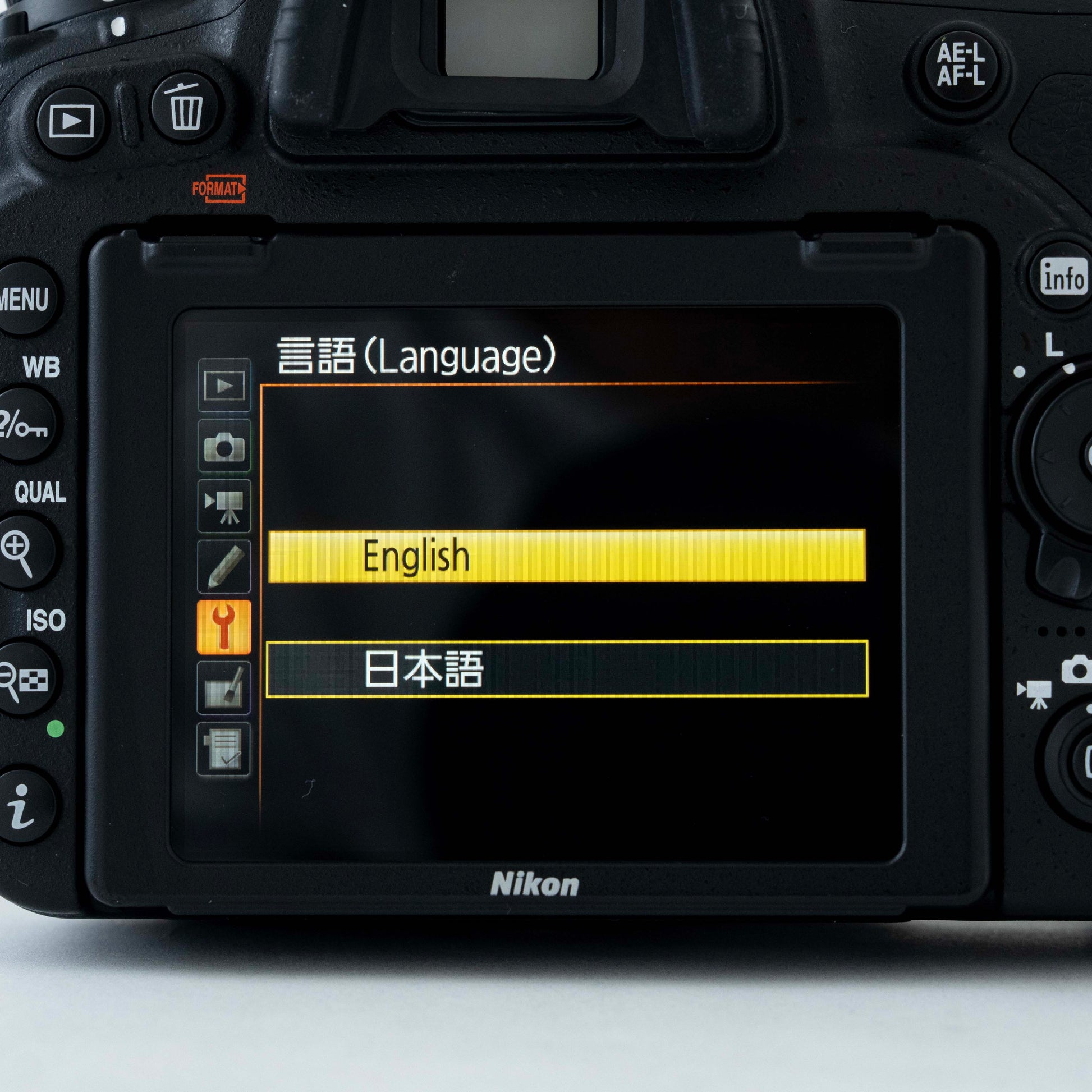 [N Mint] Nikon D750 Digital Camera SC:4,000 + AF NIKKOR 35-105mm f/3.5-4.5