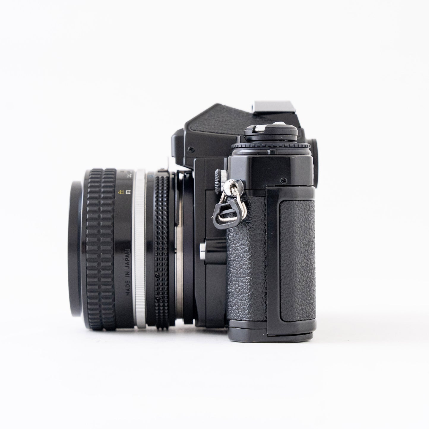 [Exc+5] Nikon FE Black 35mm SLR Film Camera + Ai NIKKOR 50mm f/1.4 Lens