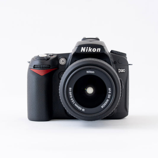 [N Mint] Nikon D90 Digital SLR SC:9,000 + AF-S DX NIKKOR 18-55mm f/3.5-5.6