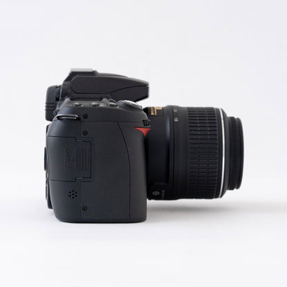 [N Mint] Nikon D90 Digital SLR SC:9,000 + AF-S DX NIKKOR 18-55mm f/3.5-5.6