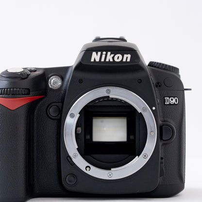 [N Mint] Nikon D90 Digital SLR SC:9,000 + AF-S DX NIKKOR 18-55mm f/3.5-5.6