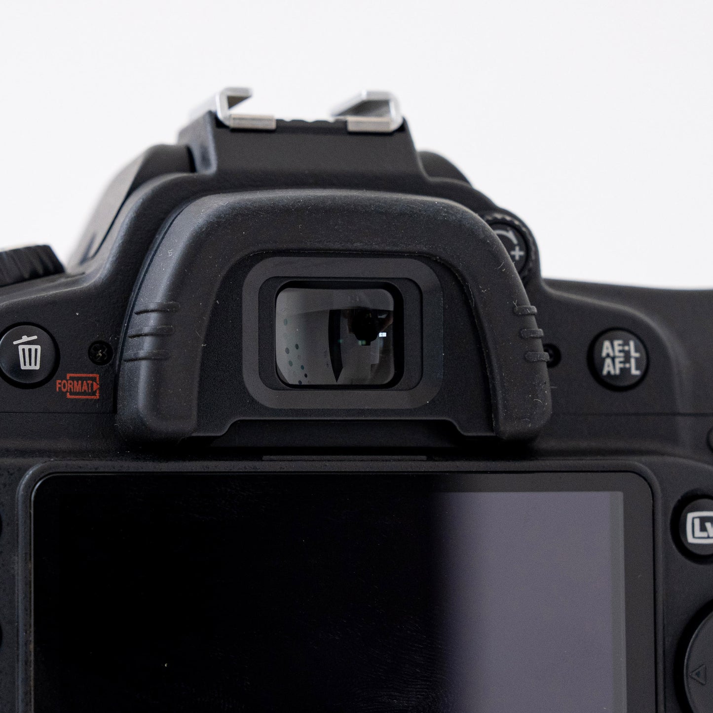 [N Mint] Nikon D90 Digital SLR SC:9,000 + AF-S DX NIKKOR 18-55mm f/3.5-5.6