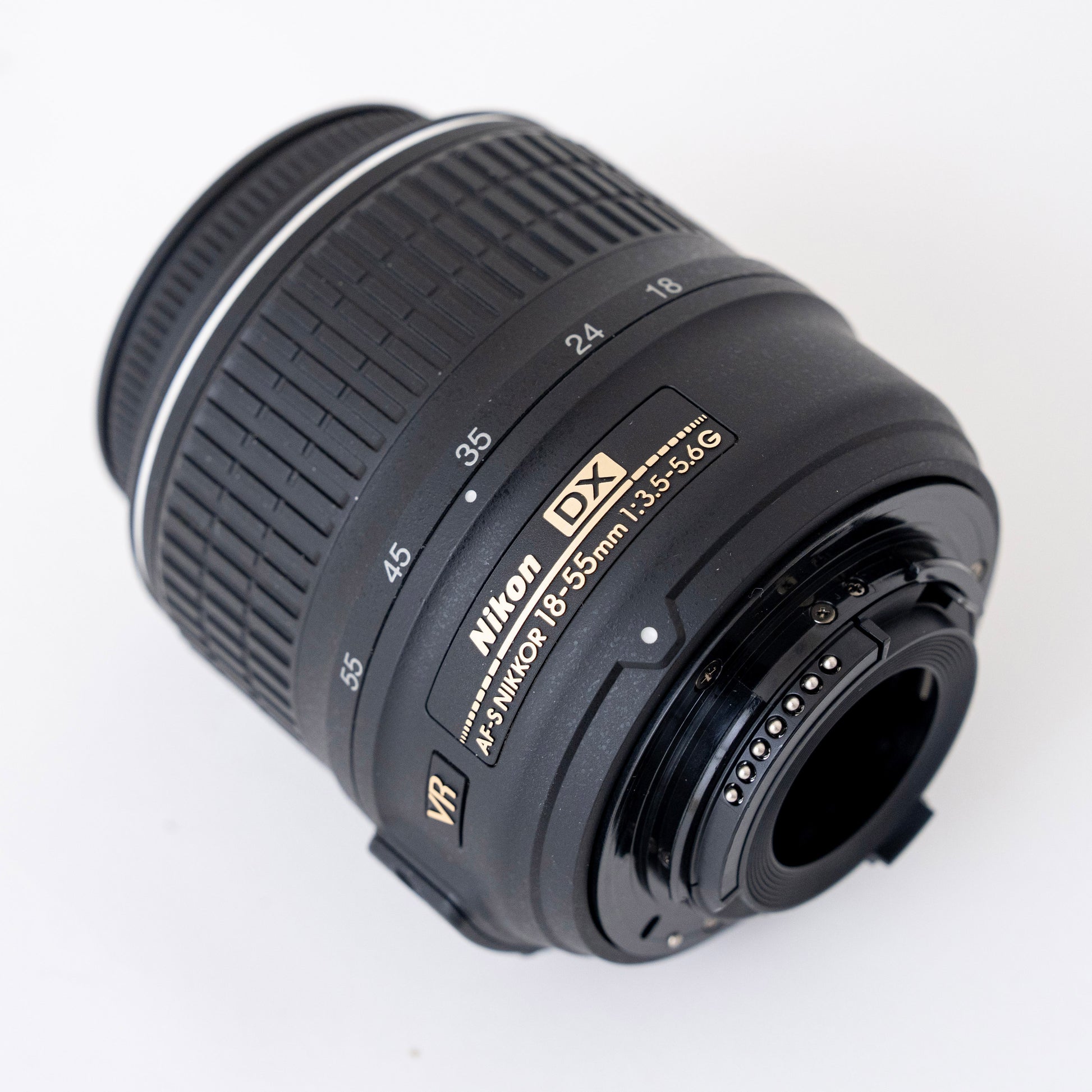 [N Mint] Nikon D90 Digital SLR SC:9,000 + AF-S DX NIKKOR 18-55mm f/3.5-5.6