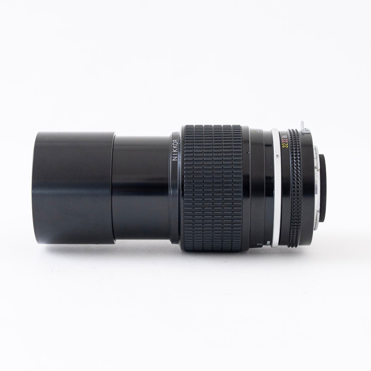 [Exc+5] Nikon Non-Ai NIKKOR 200mm f/4 Lens