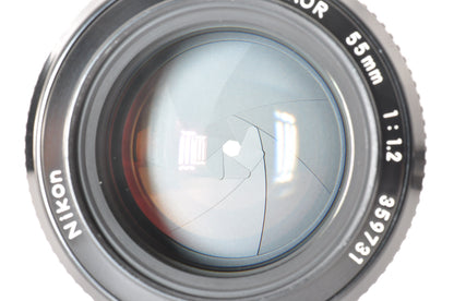 [Exc+5] Nikon Ai NIKKOR 55mm f/1.2 Lens