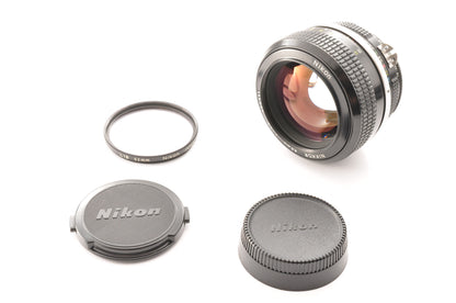 [Exc+5] Nikon Ai NIKKOR 55mm f/1.2 Lens