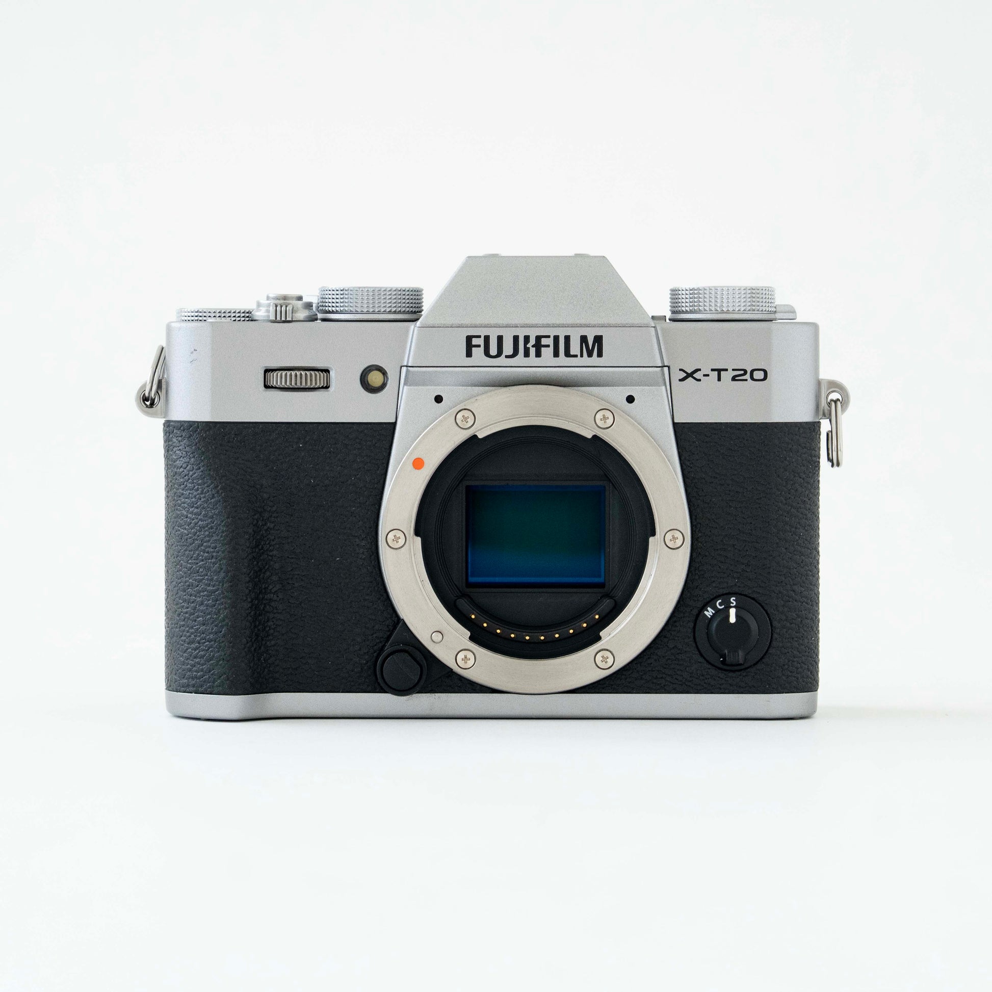 [N Mint] FUJIFILM X-T20 Silver SC:7,800 + XF 18-55mm + XC 50-230mm