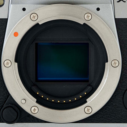 [N Mint] FUJIFILM X-T20 Silver SC:7,800 + XF 18-55mm + XC 50-230mm