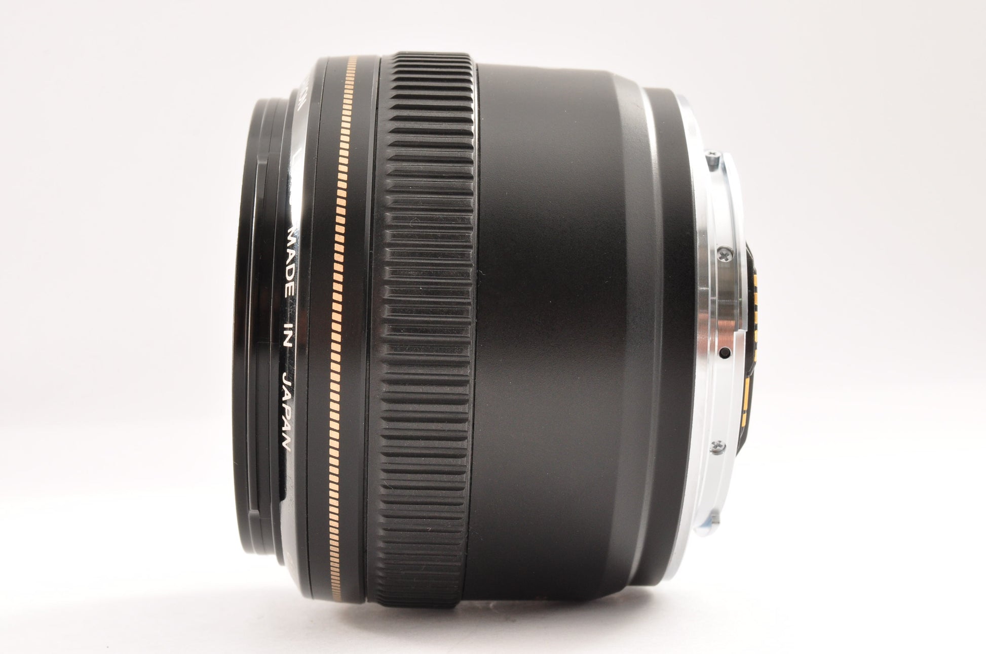 [Exc+5] Canon EF 28mm f/1.8 USM Lens