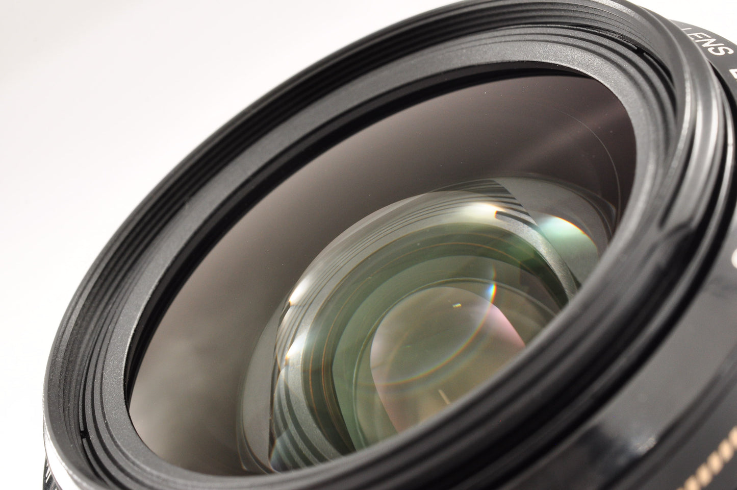 [Exc+5] Canon EF 28mm f/1.8 USM Lens