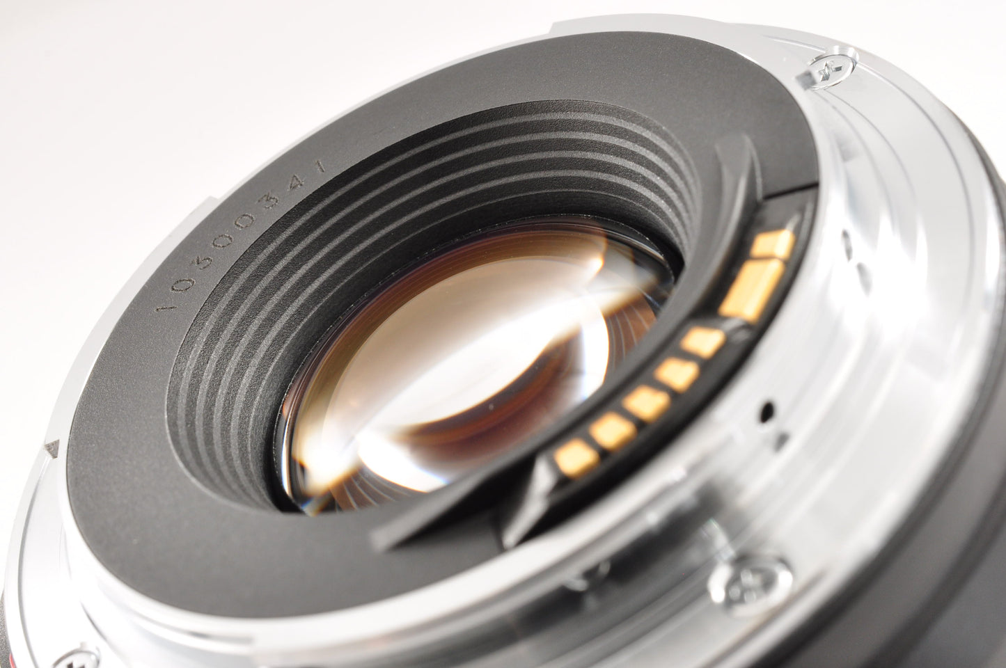[Exc+5] Canon EF 28mm f/1.8 USM Lens