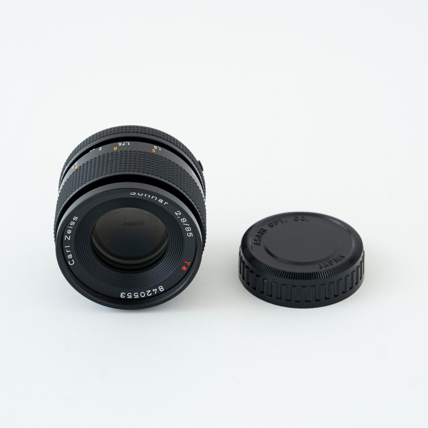 [N Mint] CONTAX Carl Zeiss Sonnar T* 85mm f/2.8 MMG MF Lens C/Y Mount