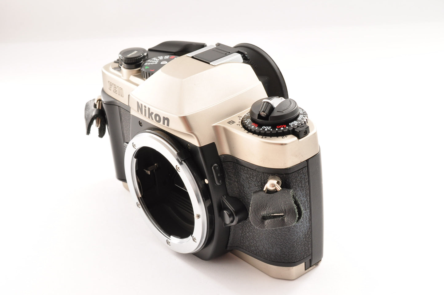 [Exc+5] Nikon FE10 35mm SLR Film Camera Body