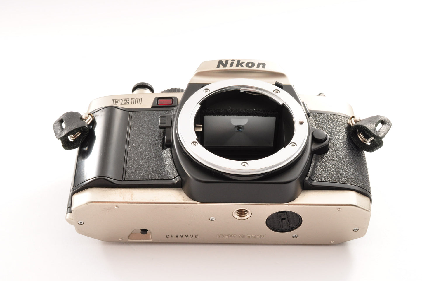 [Exc+5] Nikon FE10 35mm SLR Film Camera Body