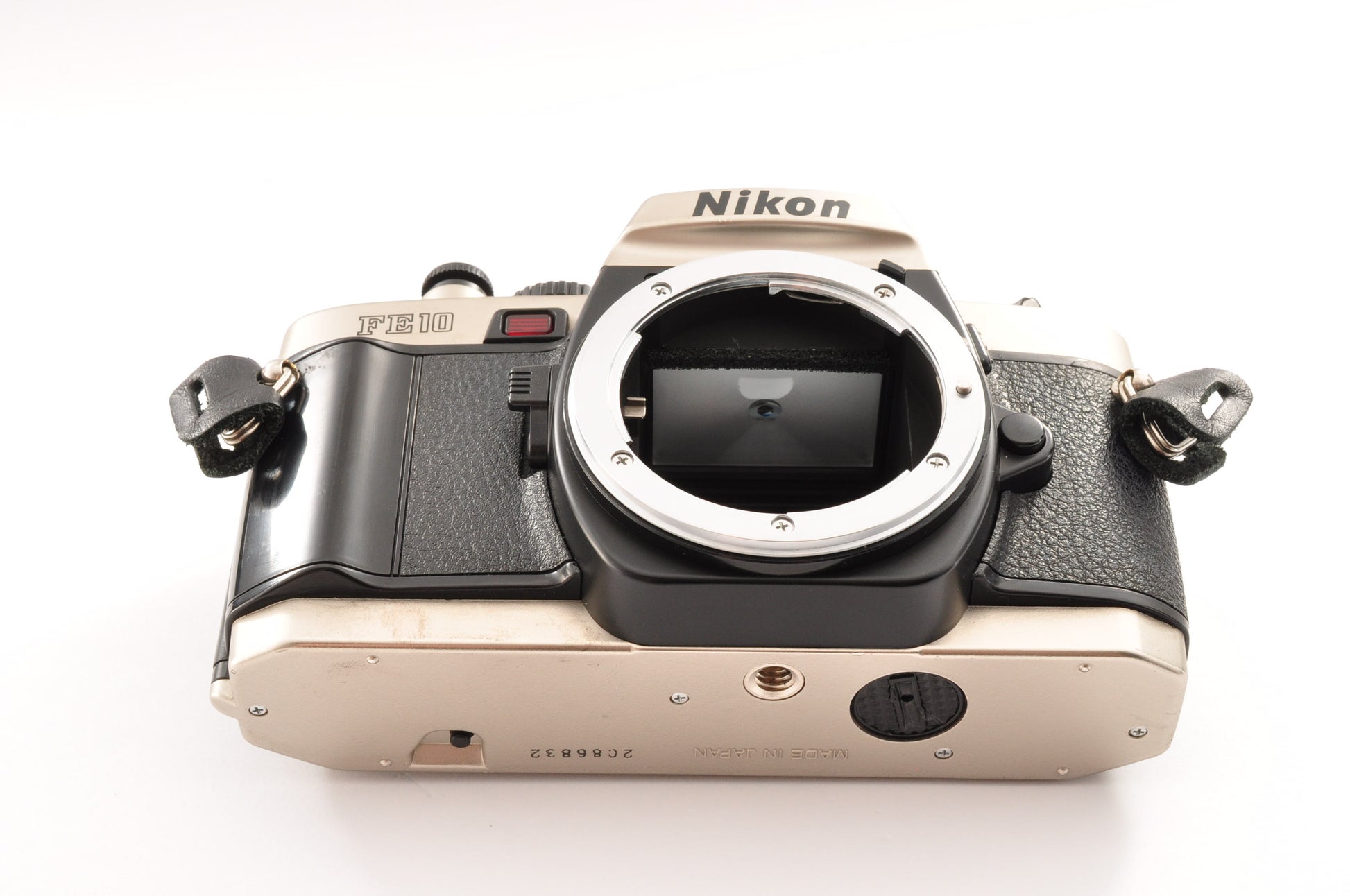 [Exc+5] Nikon FE10 35mm SLR Film Camera Body