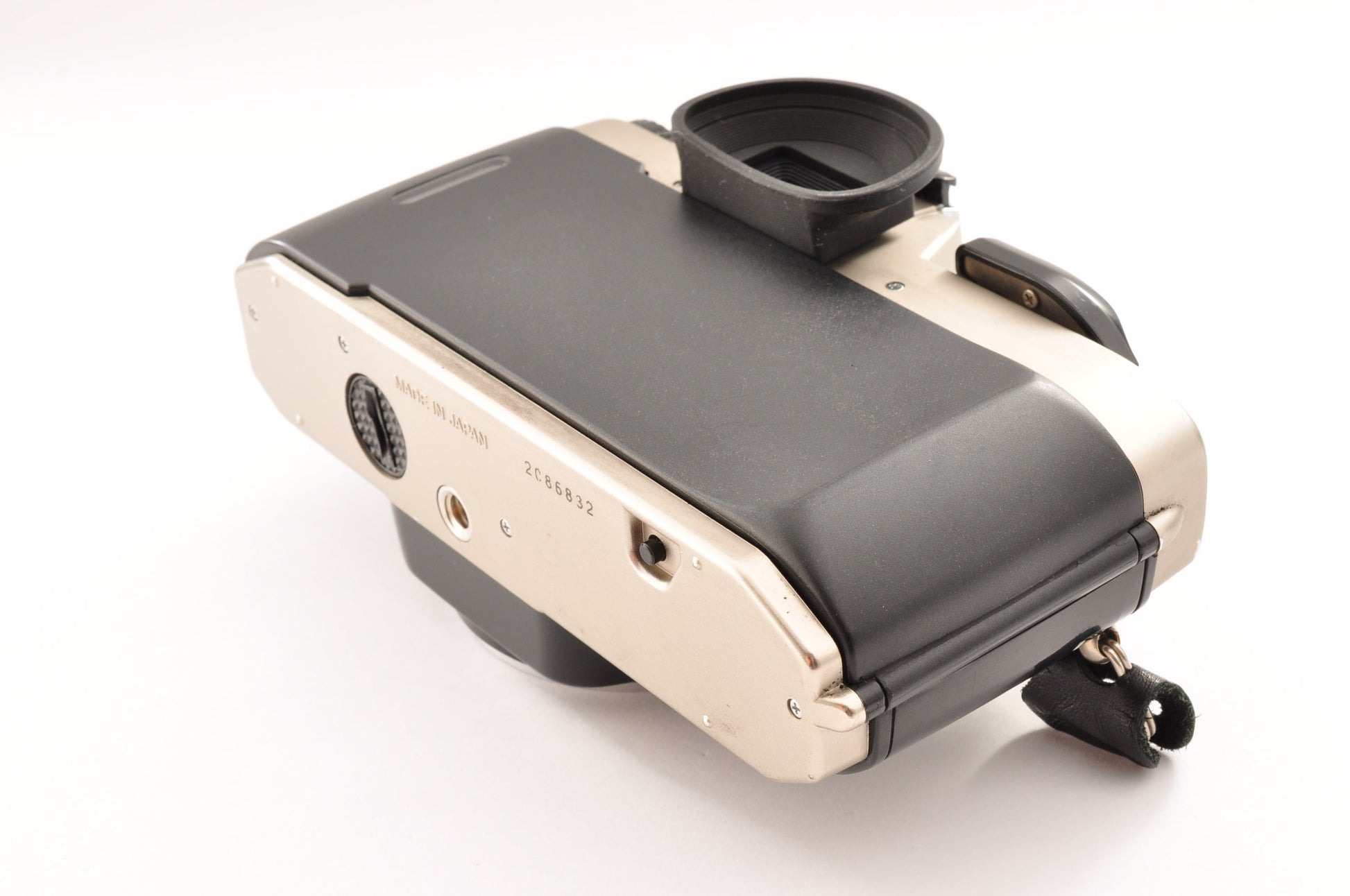 [Exc+5] Nikon FE10 35mm SLR Film Camera Body