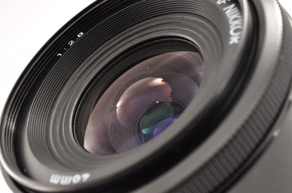 [Exc+4] Nikon AF NIKKOR 28mm f/2.8 Lens