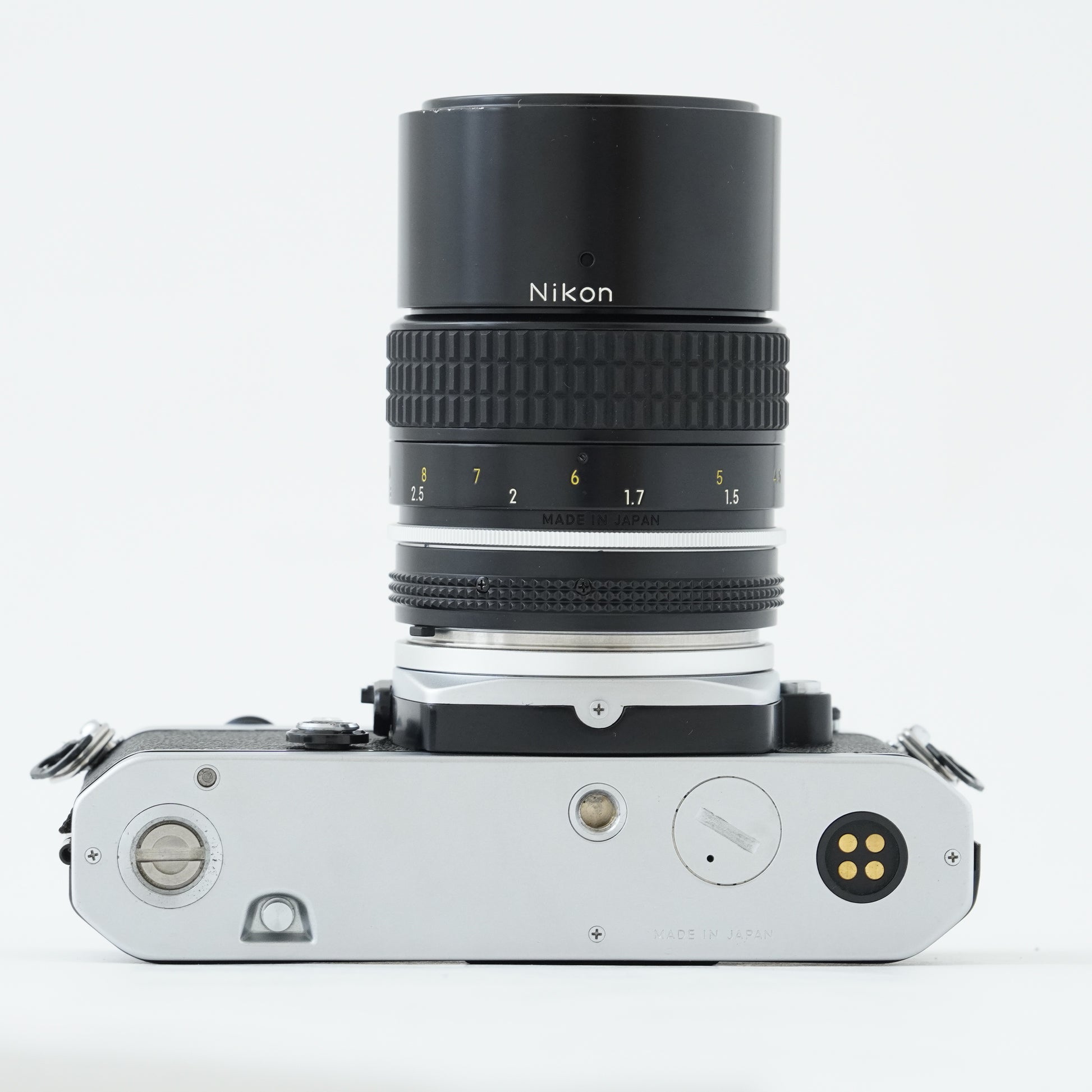 [Exc+5] Nikon FE Silver 35mm SLR Film Camera + Ai NIKKOR 135mm f/2.8