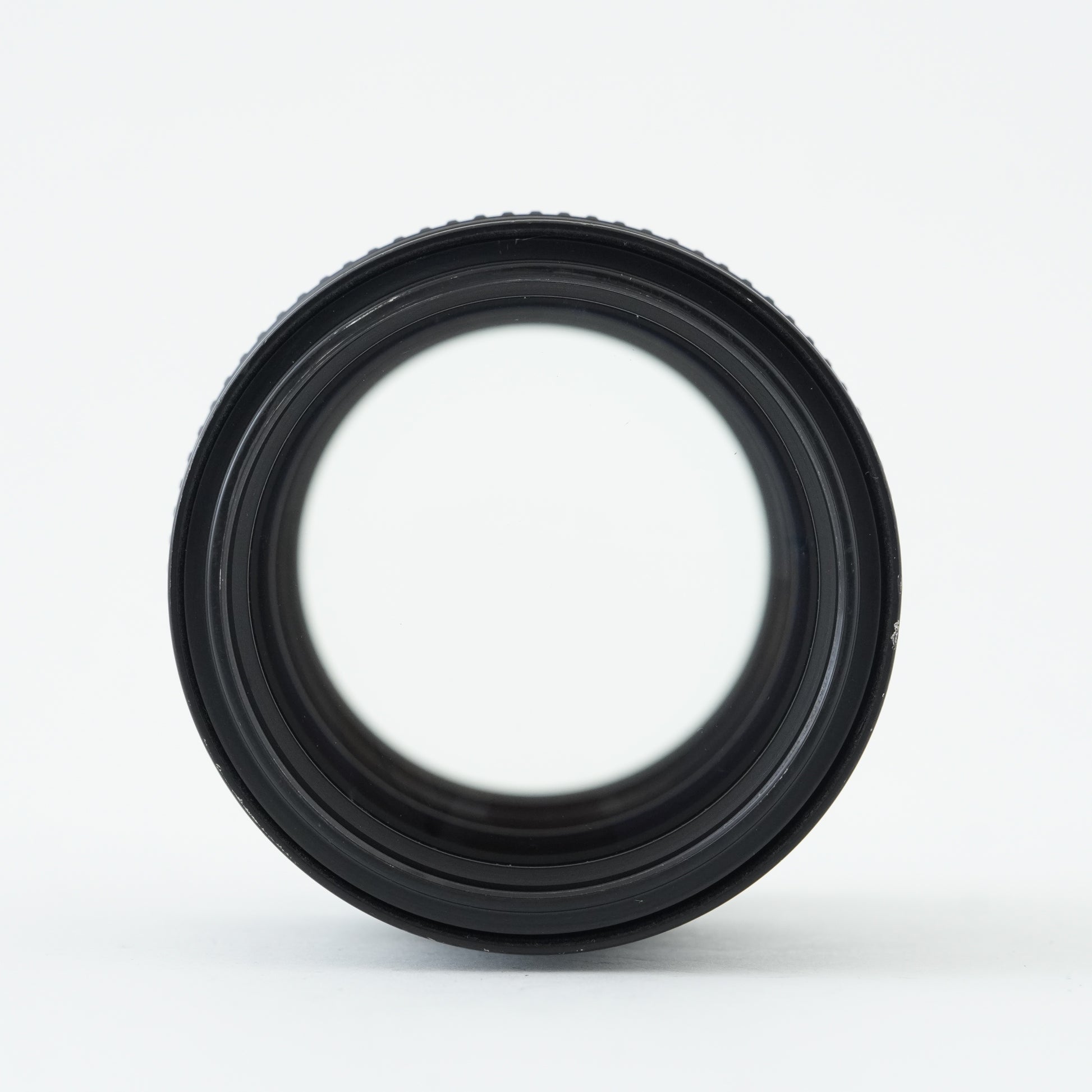 [Exc+5] Nikon Ai-S NIKKOR 105mm f/1.8 Telephoto Lens