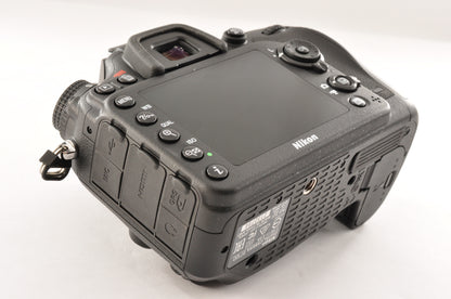 [Mint] Nikon D7100 AF-S DX NIKKOR 16-85mm f3.5-5.6G ED VR Kit SC:20