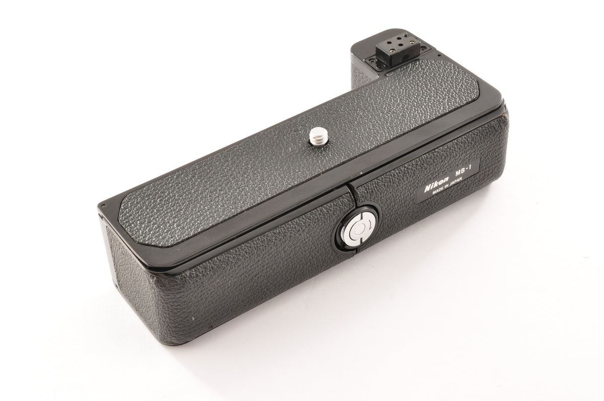 [Exc+5] Nikon MB-1 Battery Pack + MS-1 Battery Holders for F2 MD-1 MD-2
