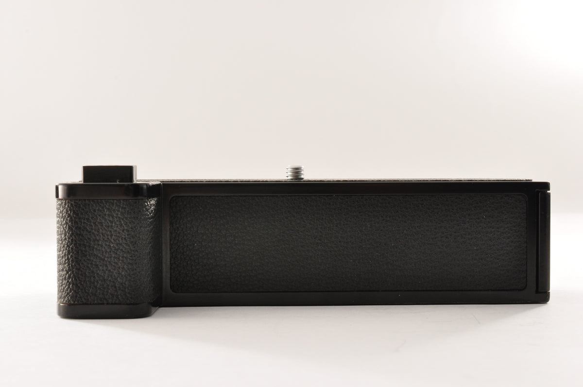 [Exc+5] Nikon MB-1 Battery Pack + MS-1 Battery Holders for F2 MD-1 MD-2