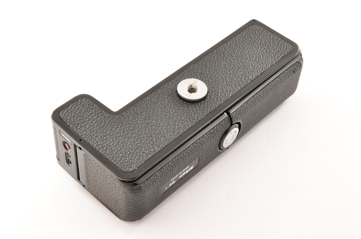 [Exc+5] Nikon MB-1 Battery Pack + MS-1 Battery Holders for F2 MD-1 MD-2