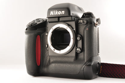 [Exc+5] Nikon F5 35mm SLR Film Camera