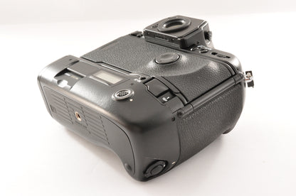 [Exc+5] Nikon F5 35mm SLR Film Camera