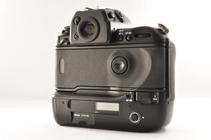 [Exc+5] Nikon F5 35mm SLR Film Camera