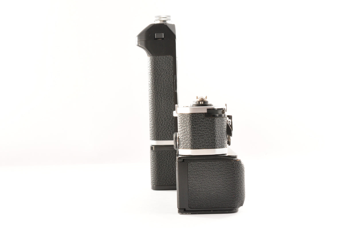 [Exc+5] Nikon MD-2 Motor Drive + MB-1 Battery Pack for F2