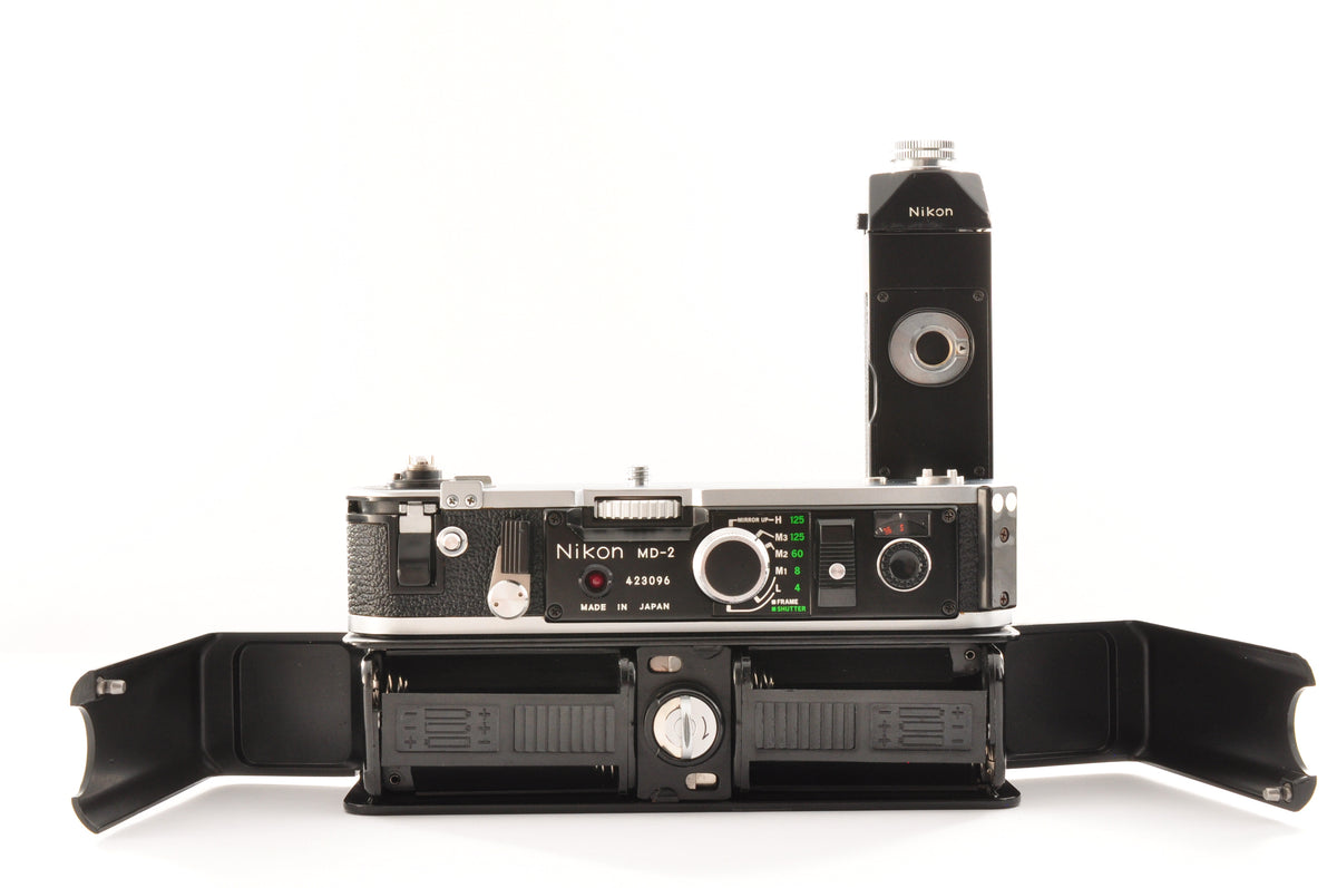 [Exc+5] Nikon MD-2 Motor Drive + MB-1 Battery Pack for F2