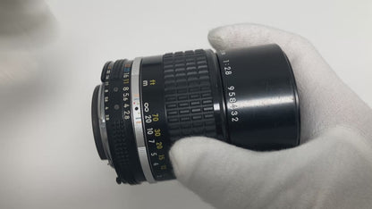 [Exc+4] Nikon Ai-s NIKKOR 135mm f/2.8 MF Lens #8432